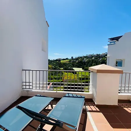 Arqueros With Golf Views Benahavis